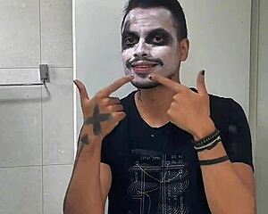 look at this batman cosplay handjob from huge brazilian cock