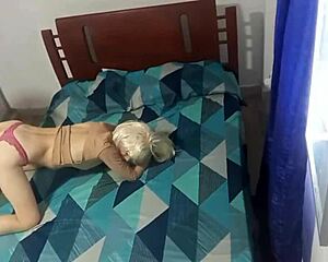 Met Hot English Teacher on Dating App, Bareback Fucked Her Passionately No Condom