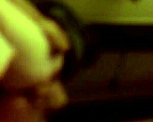 BOUNCE THAT ASS ON COCK WHILE I WATCH YOU RIDE!