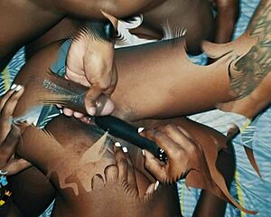 WOW! 3SUM EBONY TEEN TRANS WITH TORONTO BESTIES SQUIRTING ON NEW YEARS!