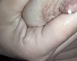 mature italian milf's huge pussy squirts milk from big nipples on machine