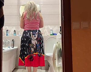 stepmom's wide hips spread for bathroom anal pounding by her lover