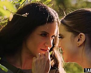 ENVIRONMENTALIST LESBIAN PENNY BARBER STRAPONS BBW CODI VORE HARD!