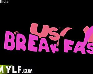 omg started with a quick sponge bath for stepmommy but ended up deepthroating tittyfucking and creampieing her wet pussy nonstop 🛁🍆💦😂