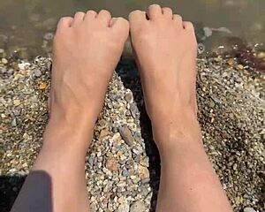 Whoa, these asian soles and feet tease perfectly on the beach for fetish fun!