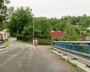 flaming hot blondes 🔥 fingering each other silly outdoors 😍