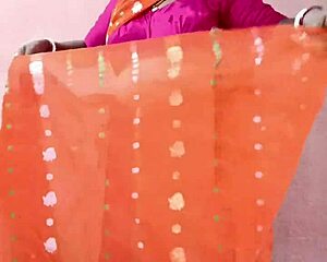 saree wearing indian beauty looks so pretty 😍👗✨