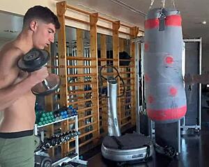 damn that gym trio with her huge ass made working out impossible just pure hot chaos