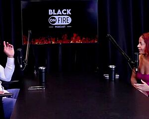 bruna ferrari hides face but cums on cucumber anal?