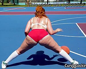 Huilage cul énorme latina jeune 18+ pour baise levrette