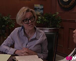 yo dee williams and summer col teach the hottest lesbian fingering lesson ever