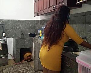 damn i pulled bait off stepbro's huge cock in kitchen then gave luxurious homemade blowjob