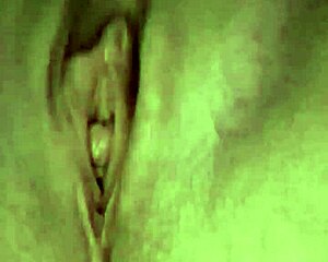 Hey stepmom sneaks masturbation with big tits on cam