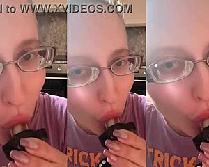 Vampire teeth suck and fuck lollipop in glasses fetish