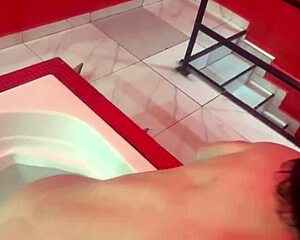 moreno pauzudo fode trans cavala de shear depois de briga com namorada