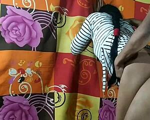 desi tamil auntie moans loud getting fucked hard by hubby 😍🔥 homemade chudai