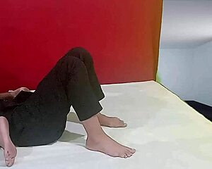 desi teacher with athletic build and sexy housewife vibe in fitness dating scene