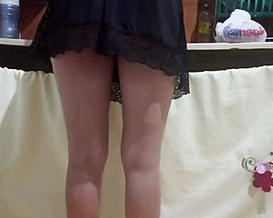 damn this employee slut flashes her hot brazilian ass at work makin me crazy horny