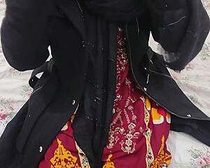 i spot horny jungle girl with big natural tits for rough pussy fuck clear hindi audio