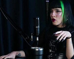 Decided to Make Porn Got Called to School over Leaked Video Lost Virginity in Mom's Bed