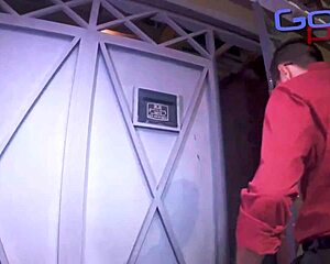 Massagista Takes Massage Too Far Making Ninfeta Squirt Huge During Intense Session