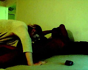 Big Black Cock Stretches Tight Pussy in Amateur Homemade Missionary Creampie