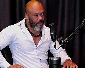 hubby pushed me into swingers bruna ferrari shows fat ass loves huge cocks doesnt watch scenes 😩🍑 ruiva safada