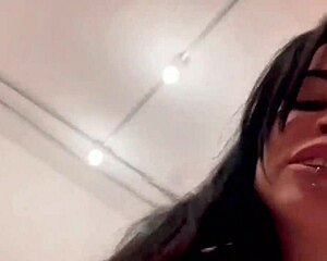 brabo homemade fisting that juicy shaved pussy 💦🔥👊