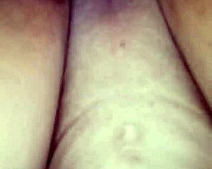 LINDA Joven BUSCA COPEAR la TAREA! Korina 25 FUCKS Ereckz 28 PUBLIC? 