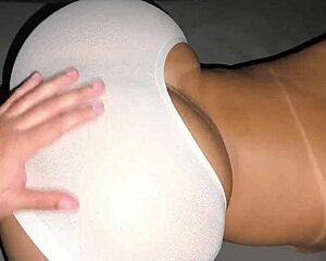stepsis shorts got me flashing her fat ass for taboo fun