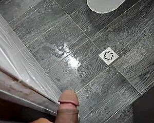 whoa this mature mommy goes crazy for her stepson's thick bbc