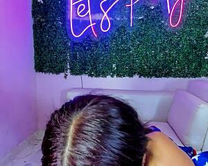 Rough dude pounds her throat deep then wrecks her mouth with huge dildo 😈💦