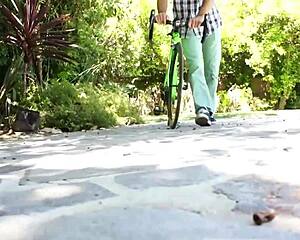 horny college slut gigi home summer fucks older guy