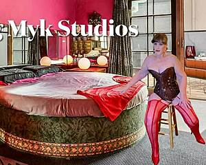 wanna see granny carmen get her fat pussy stuffed with dildo and cock for a creamy missionary creampie?