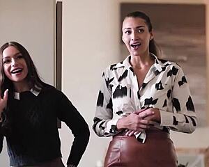 Ginger milf tries strapon VR fun