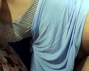 Hot Egyptian Arab Teases Intense Bedroom Desires