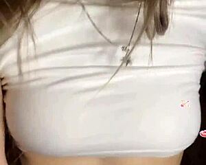 Russian teen dances hot on bigo live 😍 check her moves!