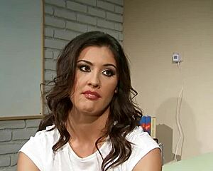 diana stewart spills all in pre and post scene interview!