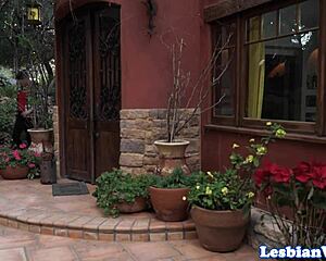 gorgeous dyke you feel my fingers deep in your wet pussy right