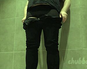 wanna see chubbykaot blast huge jizz in gym toilet