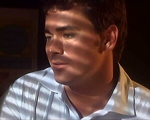 Shayna Knight Takes Double Penetration Threesome Pounding