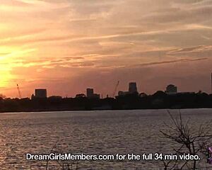 does smokin corey flash her shaved pussy in public park?