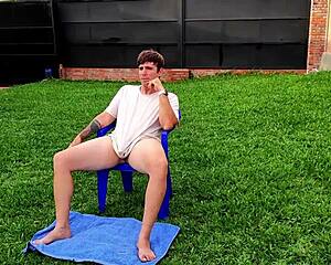 surprised by stepsis huge cock, i taste it first time