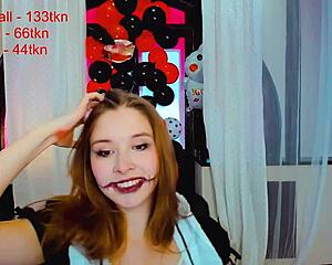 This 18+ maid squirts hard on webcam for viewers