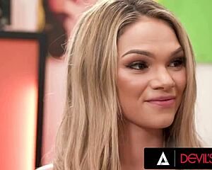 god, athena faris looks so hot getting fucked hard in swinger swap!!