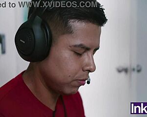 hey, my curvy hermanastra sneaks in after fucking strangers for big tits play