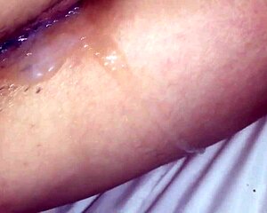 who has the world's hottest mature milf creampie cumshots?