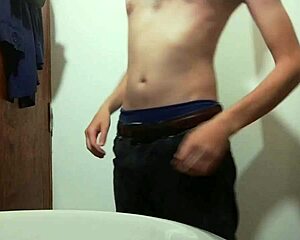 Man i treated myself to juicy lubed monster cock jerk at work