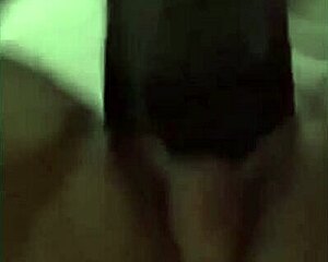 Teen films lover's cock pounding her wet pussy sans boyfriend