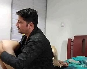 blonde american pussy stretched by monster cock thrusts